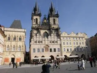 Otel Cathedral Old Town Square 3*